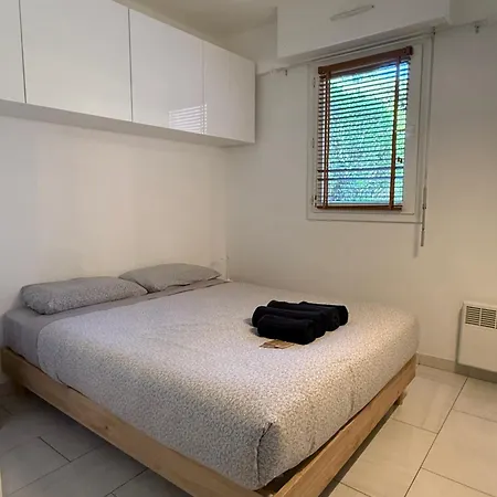 Apartman Cosy Avec Piscine *